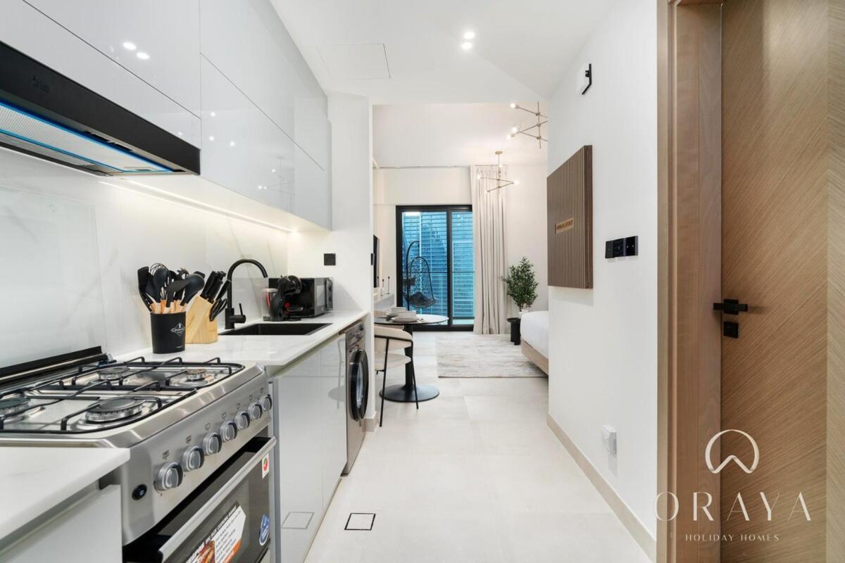 With Jaw-dropping Canal And Burj Views Apartment