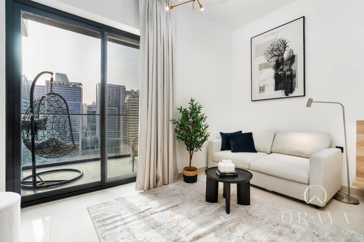 With Jaw-dropping Canal And Burj Views Apartment