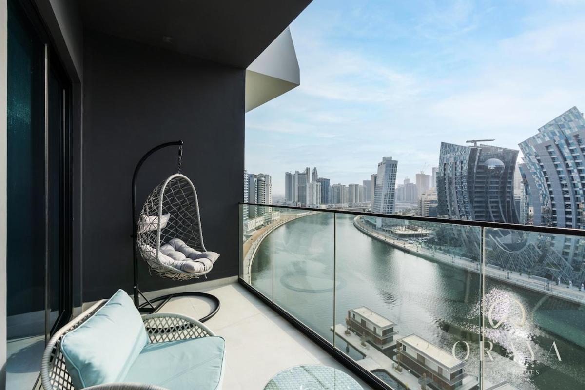 With Jaw-dropping Canal And Burj Views Apartment *